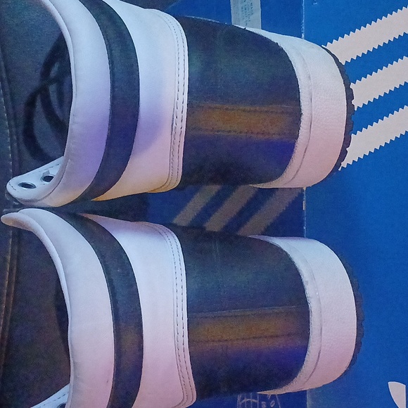 Adidas Top Ten - Picture 2 of 2